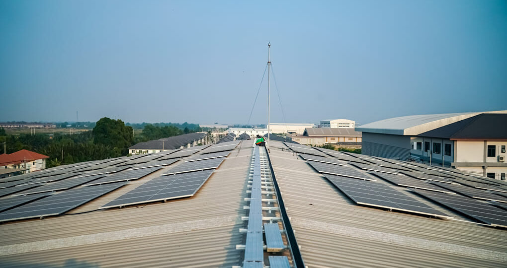 ¿Cómo los paneles solares pueden transformar tu hogar en Guatemala?